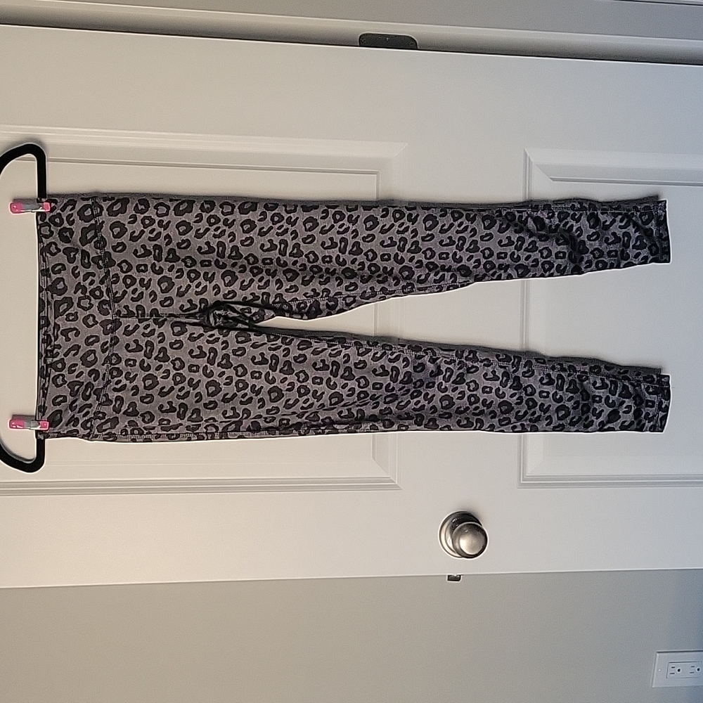 Joe Fresh Leggings (2 pairs) - Picture 5 of 9
